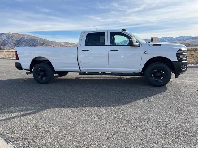 2026 RAM Ram 3500 RAM 3500 TRADESMAN CREW CAB 4X4 8 BOX