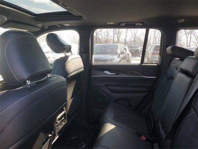 2026 Jeep Grand Cherokee Altitude 4x4