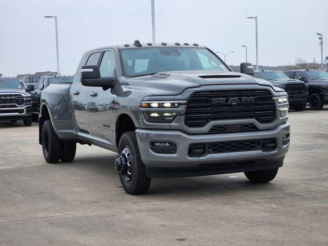 2026 RAM Ram 3500 RAM 3500 LARAMIE MEGA CAB 4X4 64 BOX