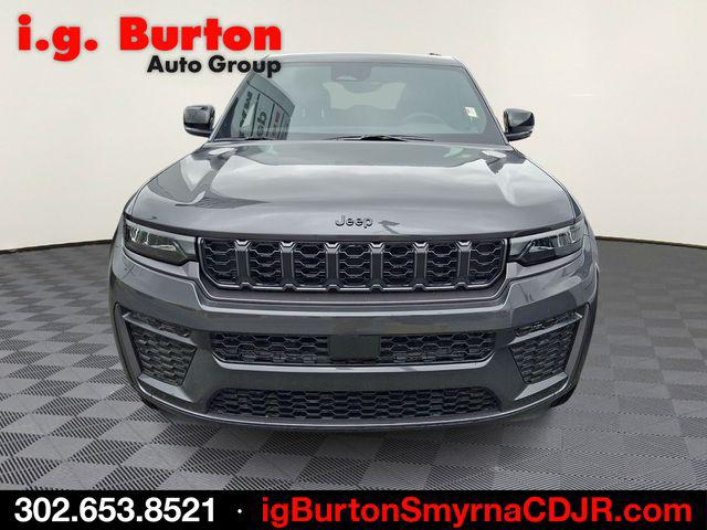 2026 Jeep Grand Cherokee GRAND CHEROKEE LAREDO ALTITUDE 4X4 2026 Jeep Grand Cherokee GRAND CHEROKEE LAREDO ALTITUDE 4X4