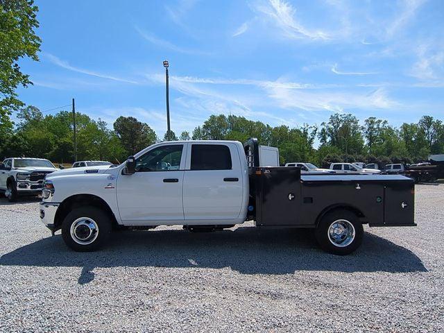 2026 RAM 3500 Chassis RAM 3500 TRADESMAN CREW CAB CHASSIS 4X4 60 CA