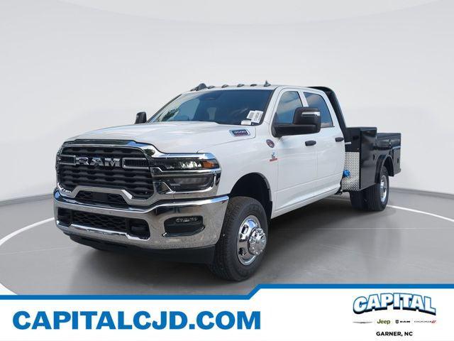 2026 RAM Ram 3500 Chassis Cab RAM 3500 TRADESMAN CREW CAB CHASSIS 4X4 60 CA
