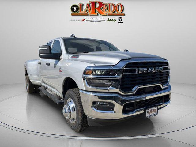 2026 RAM Ram 3500 RAM 3500 TRADESMAN CREW CAB 4X4 8 BOX