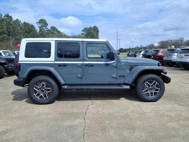 2026 Jeep Wrangler 4-Door Sahara 4x4