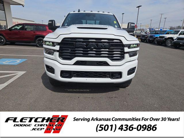 2026 RAM Ram 2500 RAM 2500 BLACK EXPRESS CREW CAB 4X4 64 BOX