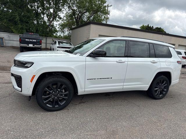 2026 Jeep Grand Cherokee GRAND CHEROKEE L LIMITED RESERVE 4X4