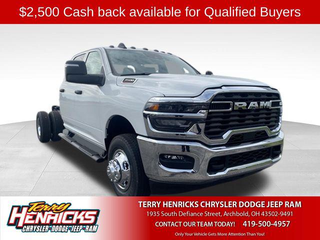 2026 RAM 3500 Chassis RAM 3500 TRADESMAN CREW CAB CHASSIS 4X4 60 CA