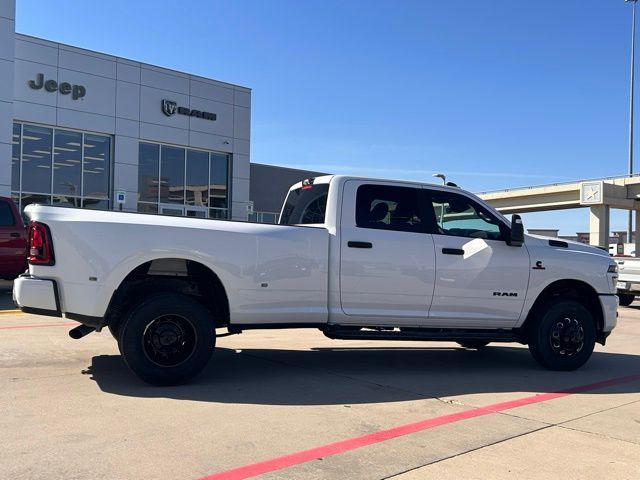 2026 Ram 3500 Lone Star Crew Cab 4x4 8' Box
