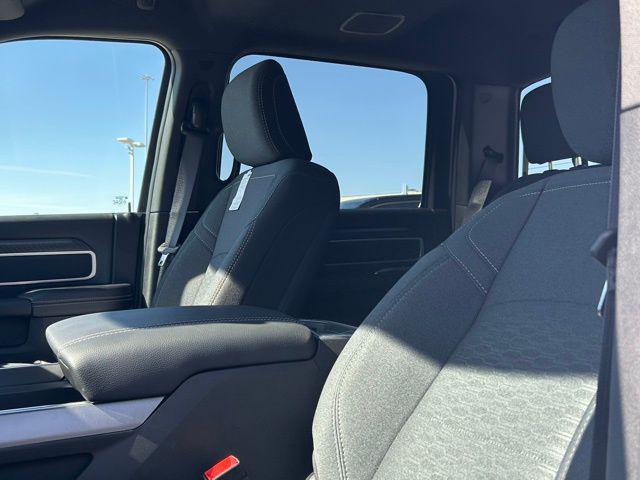 2026 Ram 3500 Lone Star Crew Cab 4x4 8' Box