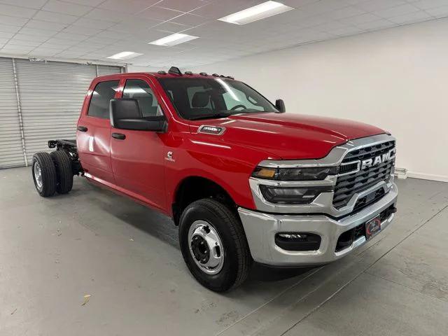 2026 RAM Ram 3500 Chassis Cab RAM 3500 TRADESMAN CREW CAB CHASSIS 4X4 60 CA 2026 RAM Ram 3500 Chassis Cab RAM 3500 TRADESMAN CREW CAB CHASSIS 4X4 60 CA