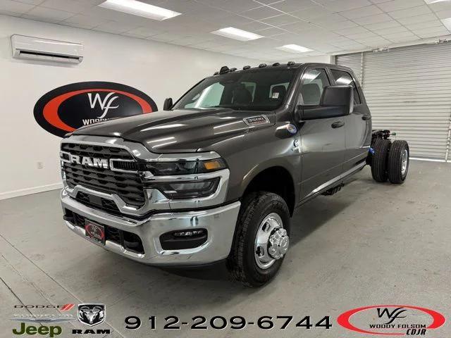 2026 RAM Ram 3500 Chassis Cab RAM 3500 TRADESMAN CREW CAB CHASSIS 4X4 60 CA 2026 RAM Ram 3500 Chassis Cab RAM 3500 TRADESMAN CREW CAB CHASSIS 4X4 60 CA