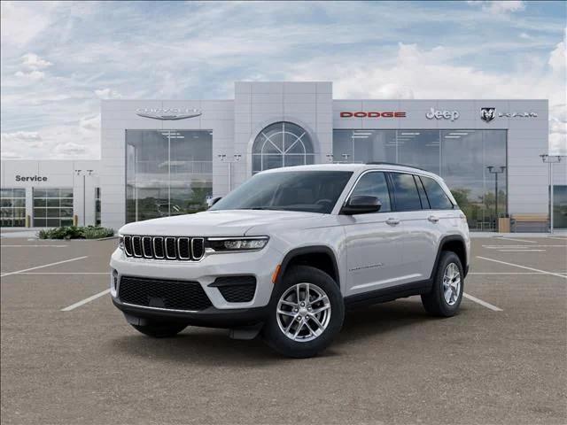2026 Jeep Grand Cherokee GRAND CHEROKEE LAREDO X 4X4