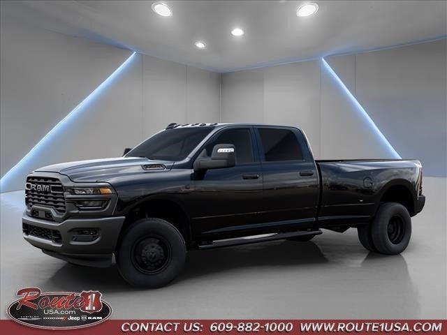 2026 RAM Ram 3500 RAM 3500 TRADESMAN CREW CAB 4X4 8 BOX