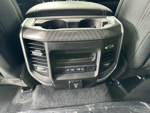 2026 Ram 1500 Big Horn Crew Cab 4x4 6'4" Box
