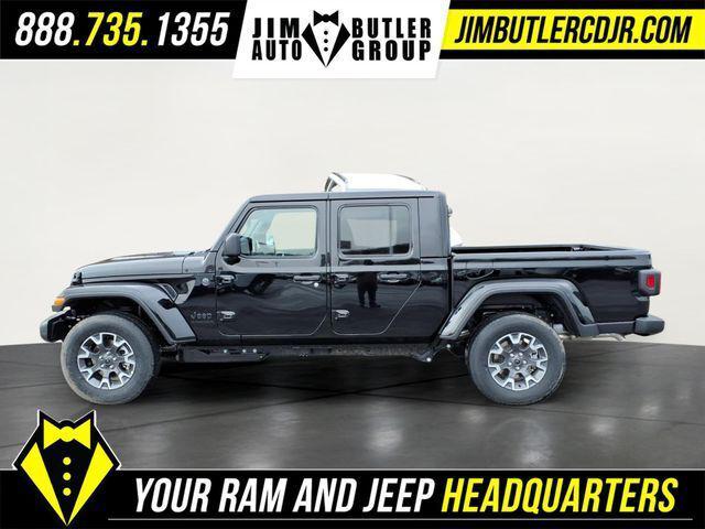 2026 Jeep Gladiator GLADIATOR SAHARA 4X4