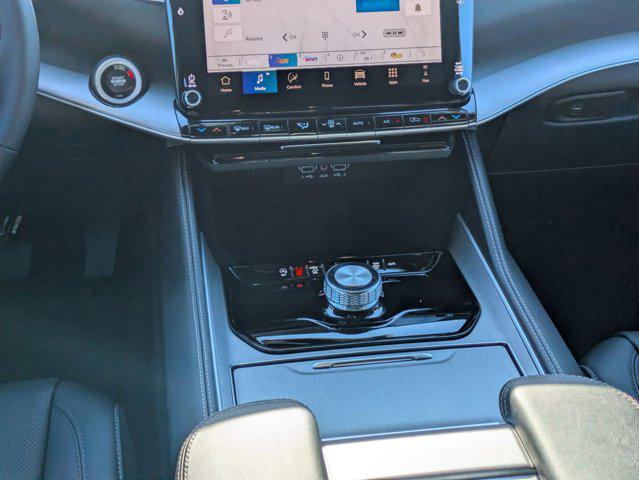 2026 Jeep Grand Wagoneer L 4x2