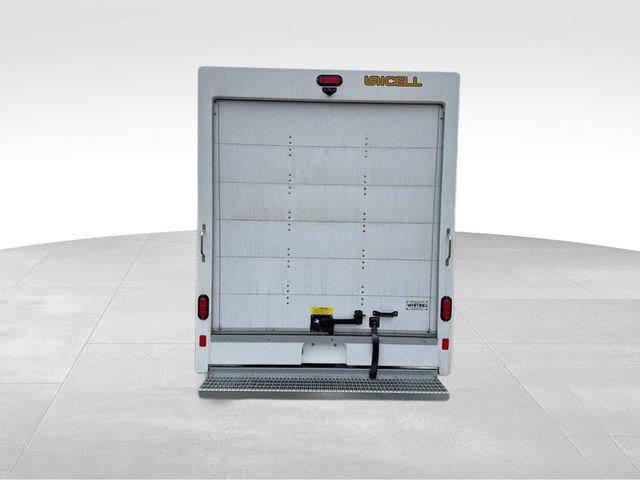 2025 GMC Savana Cutaway Work Van