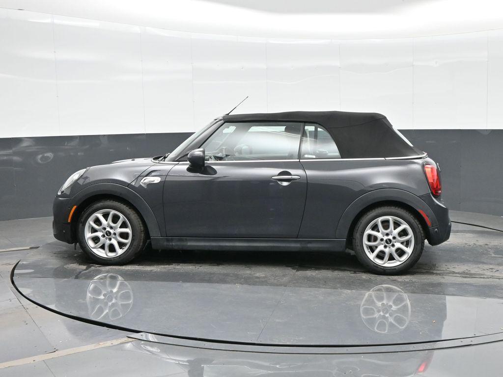 Used 2019 MINI Convertible S with VIN WMWWG9C5XK3E41556 for sale in Brentwood, TN