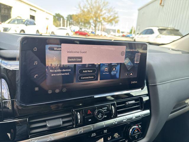 2026 Nissan Pathfinder SV