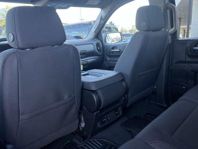 2026 Chevrolet Silverado 1500 2WD Crew Cab Short Bed Custom