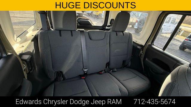 2026 Jeep Wrangler 4-Door Willys 4x4
