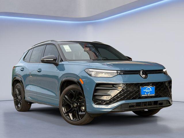 2026 Volkswagen Tiguan SE R-Line Black for sale in Longview, TX