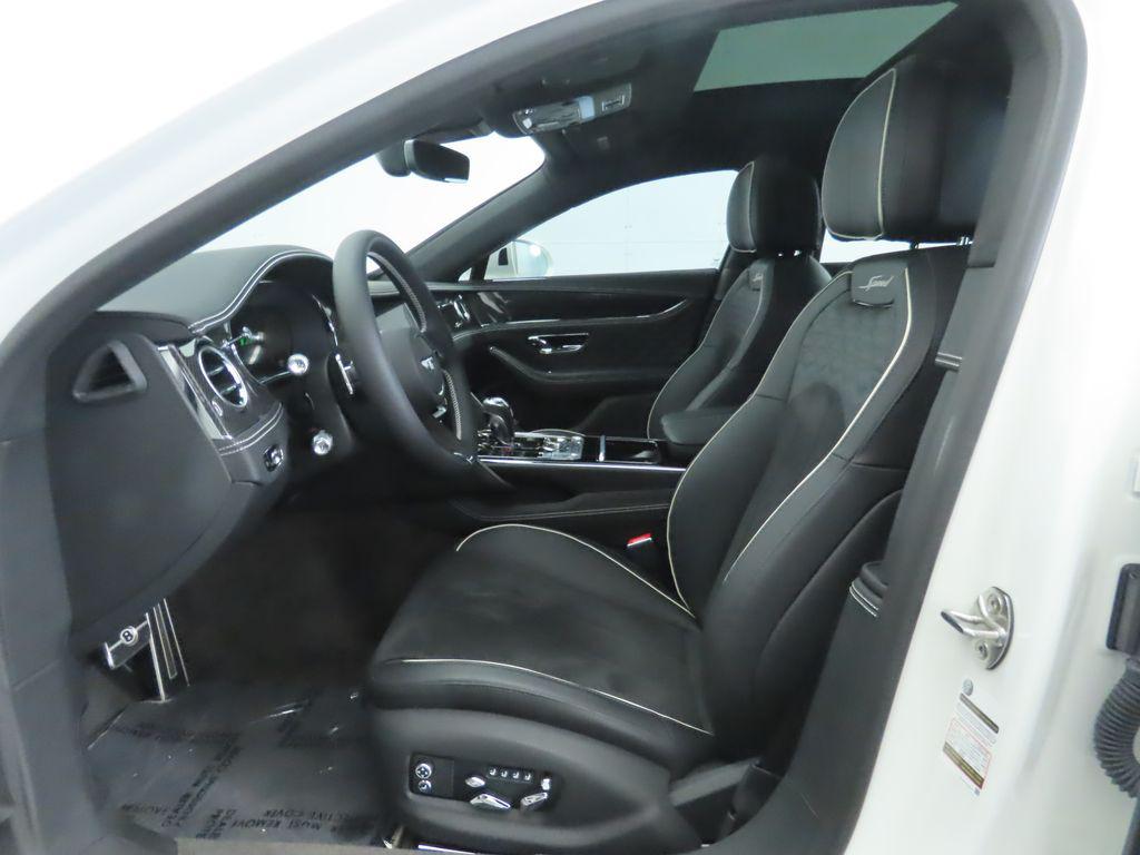 2025 Bentley Flying Spur Speed - Photo 20