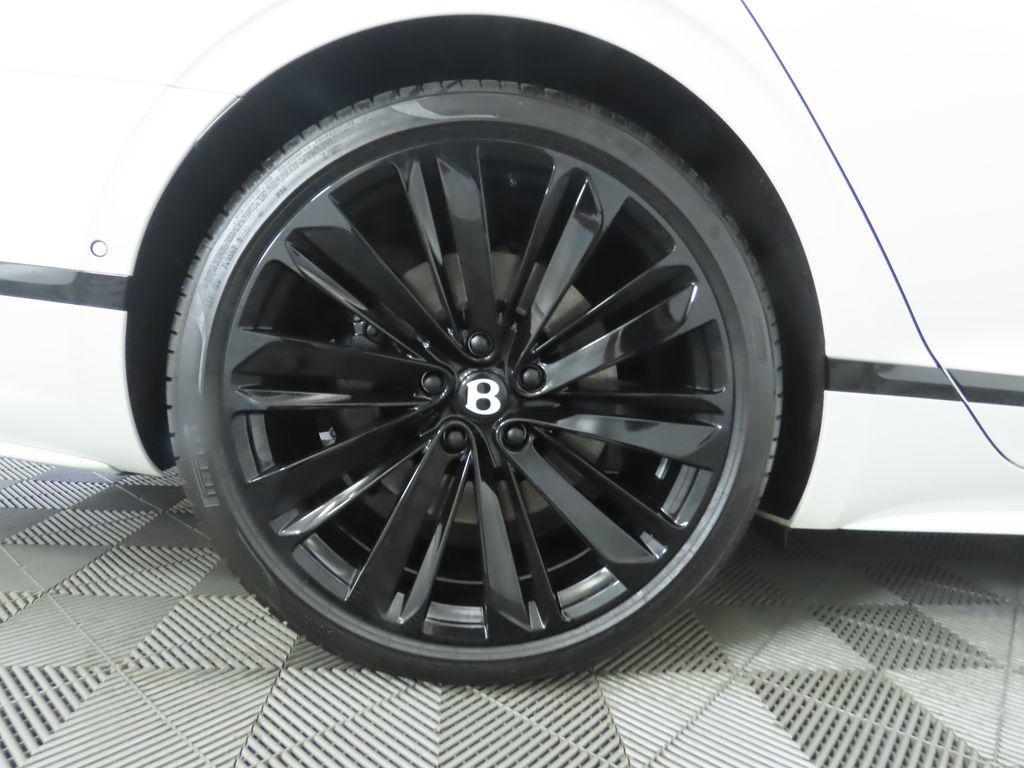 2025 Bentley Flying Spur Speed - Photo 33