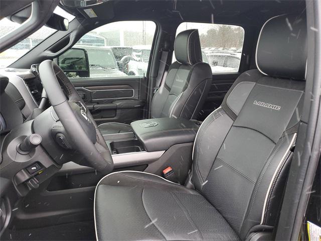 2025 Ram 3500 Laramie Crew Cab 4x4 64 Box