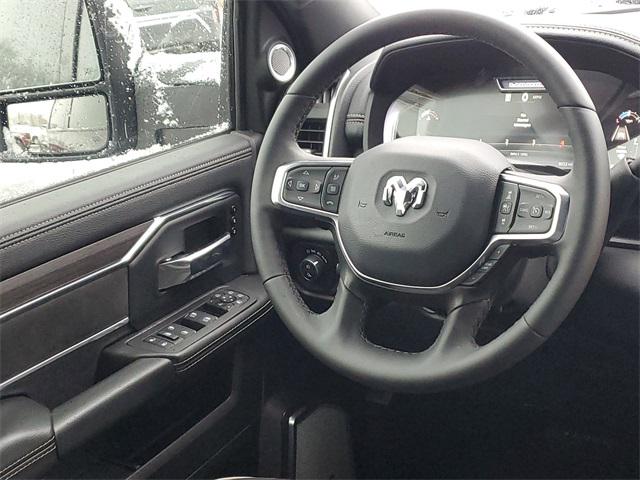 2025 Ram 3500 Laramie Crew Cab 4x4 64 Box