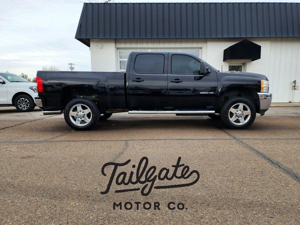 2013 Chevrolet Silverado HD 1LT 4WD Crew Cab SWB's photo