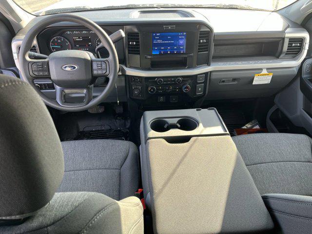2025 Ford F-550 XL