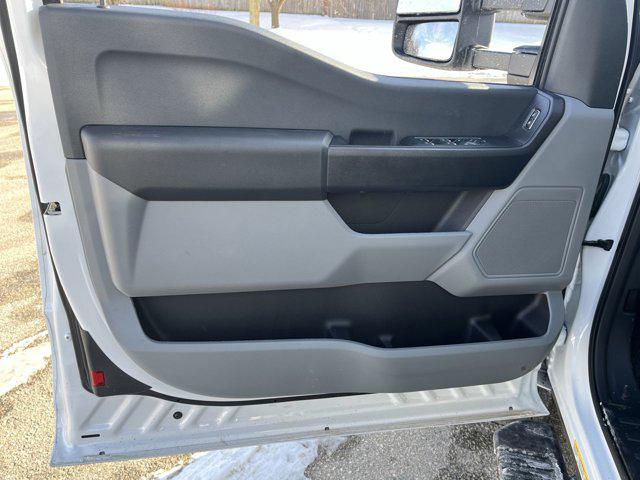 2025 Ford F-550 XL