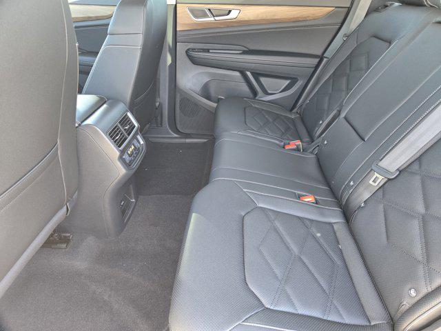 2026 Volkswagen Atlas SE