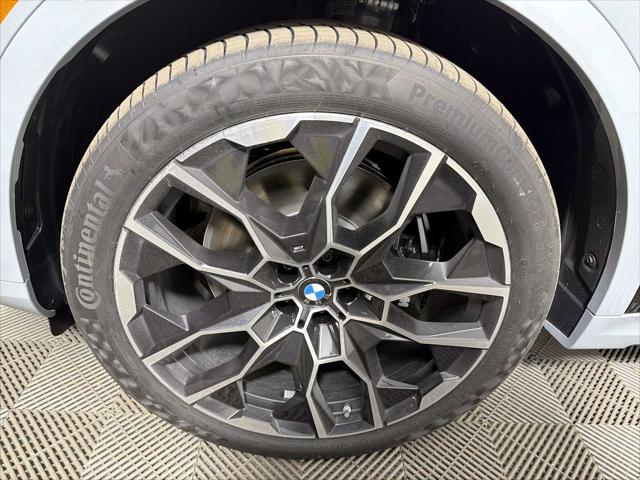 2026 BMW X7 M60i