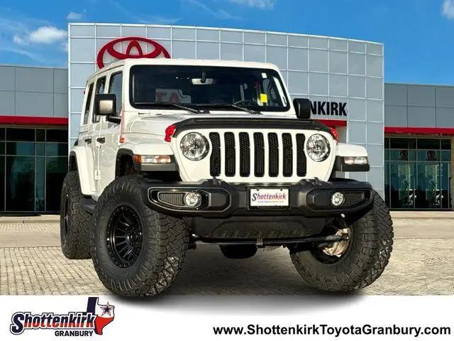 2022 Jeep Wrangler Unlimited Sahara Altitude 4x4 for sale in Granbury, TX