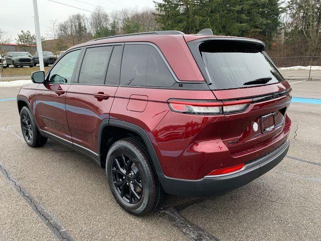 2026 Jeep Grand Cherokee GRAND CHEROKEE LAREDO ALTITUDE 4X4