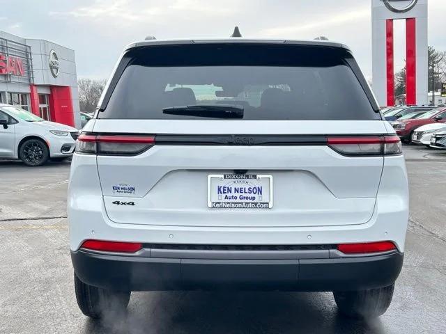 2026 Jeep Grand Cherokee Altitude 4x4