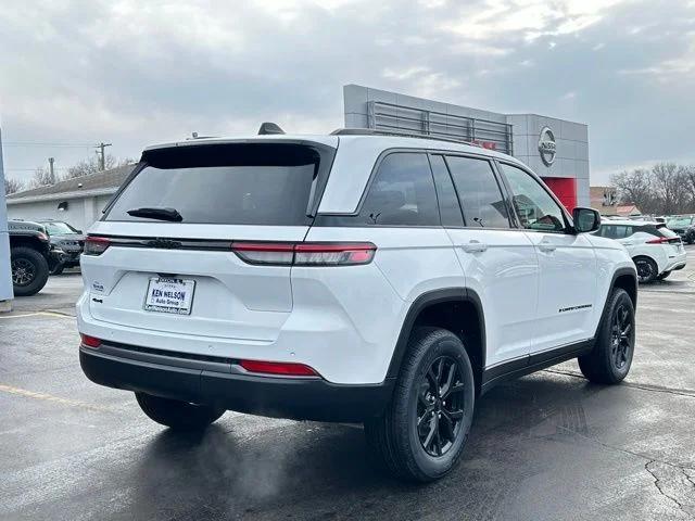 2026 Jeep Grand Cherokee Altitude 4x4