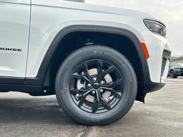 2026 Jeep Grand Cherokee Altitude 4x4