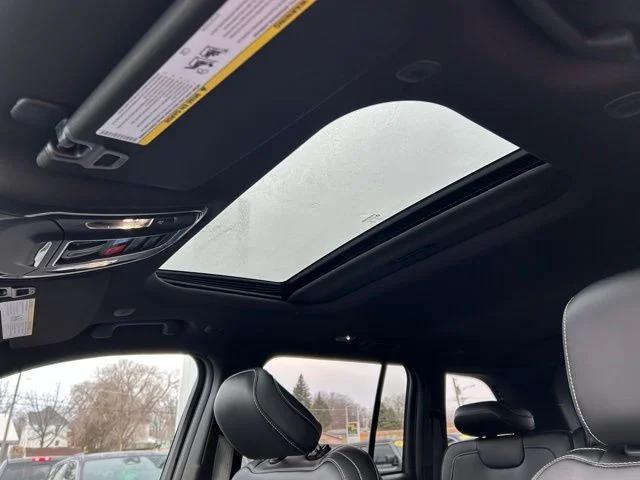 2026 Jeep Grand Cherokee Altitude 4x4
