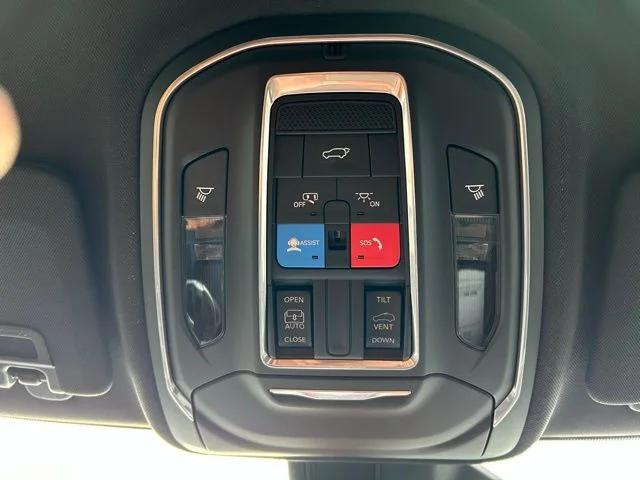 2026 Jeep Grand Cherokee Altitude 4x4