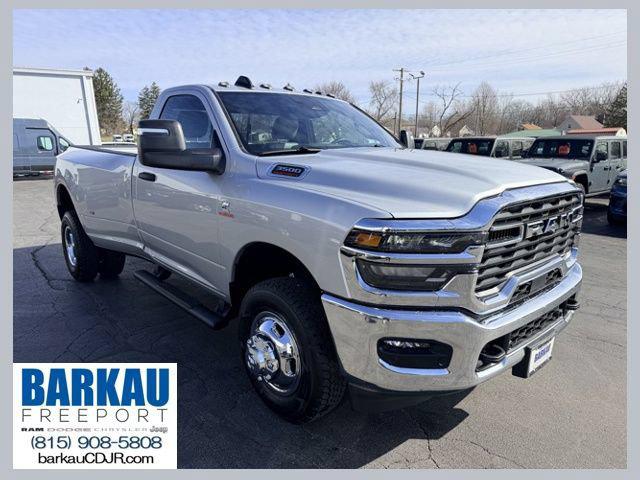 2026 RAM Ram 3500 RAM 3500 TRADESMAN REGULAR CAB 4X4 8 BOX