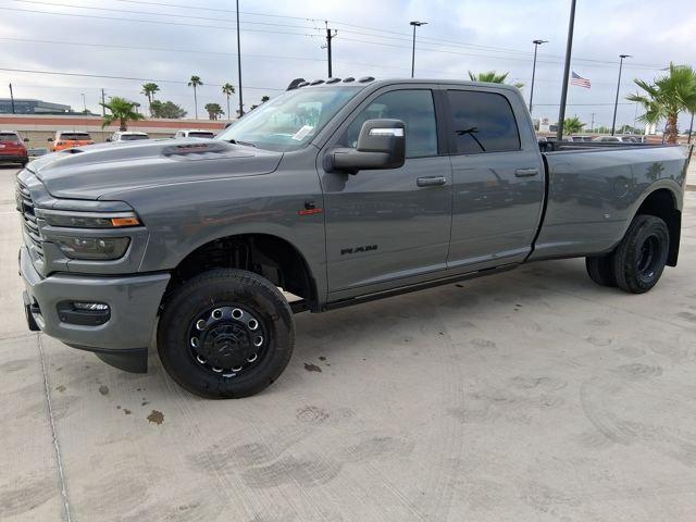 2026 RAM Ram 3500 RAM 3500 LARAMIE CREW CAB 4X4 8 BOX