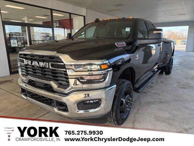 2026 RAM Ram 3500 RAM 3500 TRADESMAN CREW CAB 4X4 8 BOX