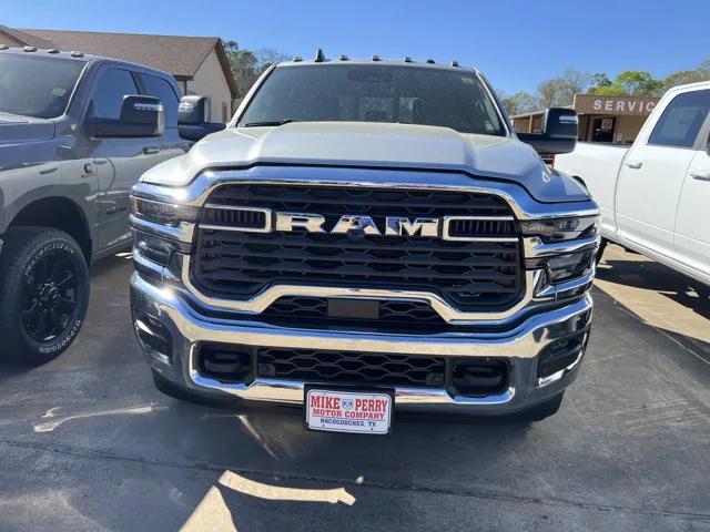2026 RAM Ram 2500 RAM 2500 TRADESMAN CREW CAB 4X4 64 BOX