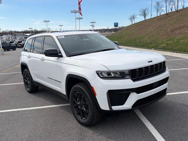 2026 Jeep Grand Cherokee GRAND CHEROKEE LAREDO ALTITUDE 4X4