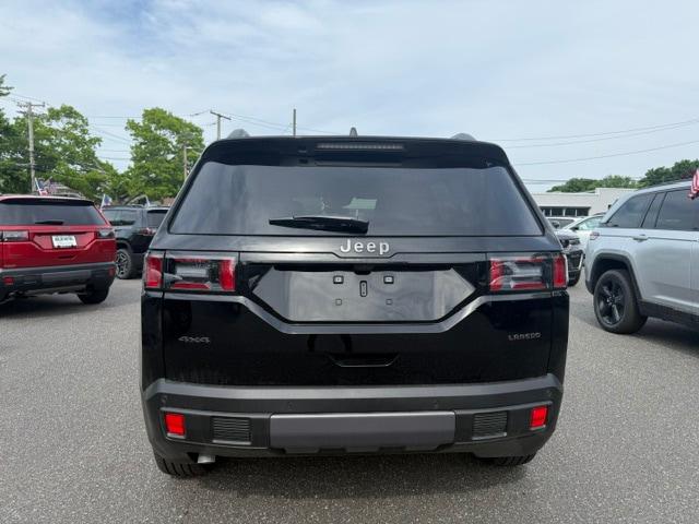 2026 Jeep Cherokee Laredo 4x4