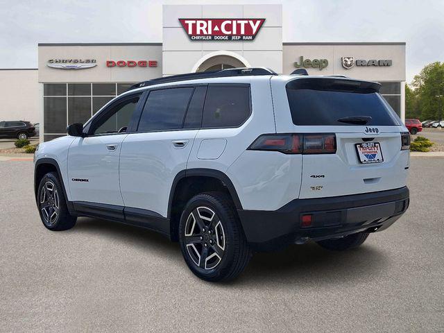 2026 Jeep Cherokee CHEROKEE LAREDO 4X4