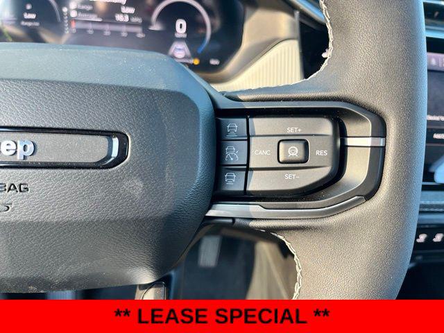 2026 Jeep Cherokee Laredo 4x4